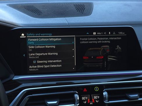 Used 2023 BMW X5 xDrive45e w/ Executive Package image 40