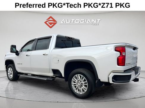 Used 2020 Chevrolet Silverado 2500 High Country w/ Z71 Off-Road Package AWD/4WD image 4