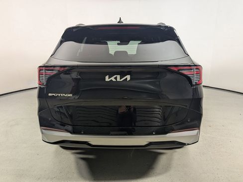 New 2026 Kia Sportage SX FWD image 6