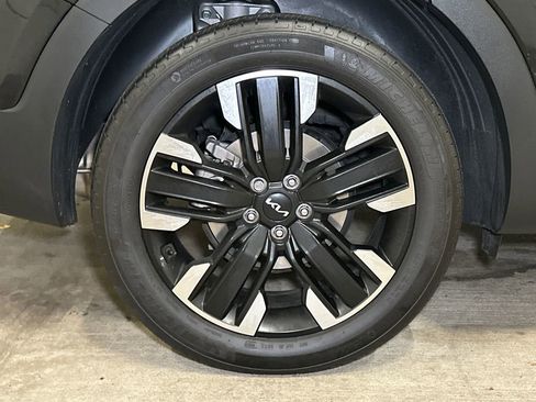 Certified 2024 Kia Telluride SX Prestige image 9