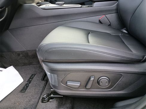 New 2026 Kia Sportage EX w/ EX Panoramic Sunroof Package image 18