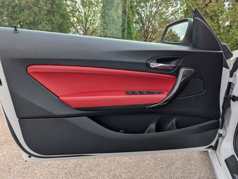 Used 2016 BMW 228i xDrive Convertible image 28