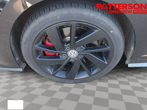 Used 2021 Volkswagen Jetta GLI FWD image 19