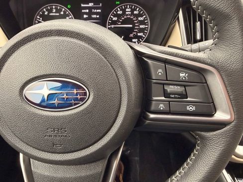 Used 2025 Subaru Outback Premium w/ Popular Package #1A image 16