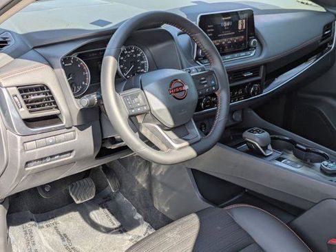 Certified 2026 Nissan Rogue SV image 17