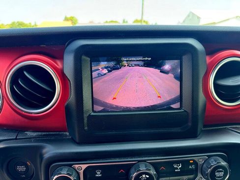 Used 2020 Jeep Wrangler Unlimited Rubicon image 22