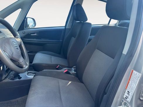 Used 2008 Suzuki SX4 Sport image 10