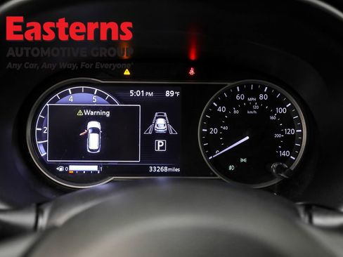 Used 2020 Nissan Kicks SR FWD image 18