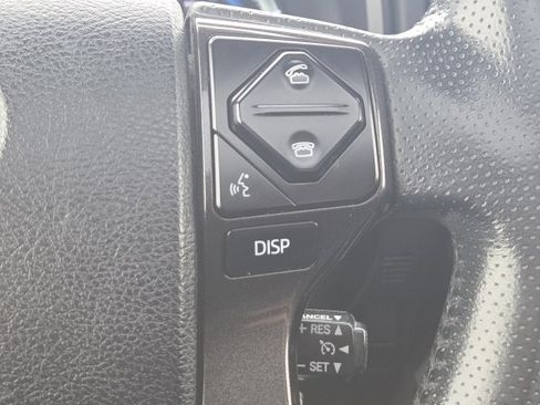 Used 2015 Toyota 4Runner Trail Premium AWD/4WD image 7
