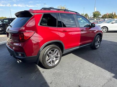 Used 2023 Honda Passport EX-L image 6