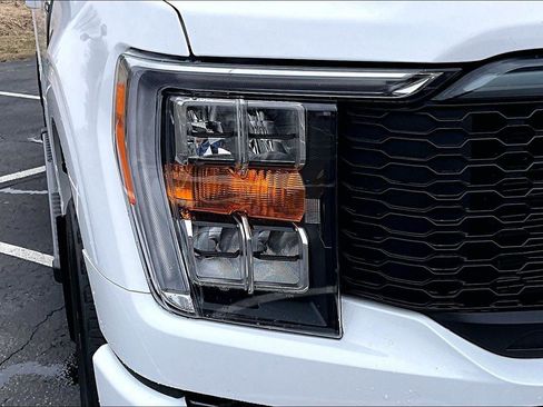 Used 2022 Ford F150 Lariat w/ Max Trailer Tow Package image 29