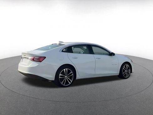 Used 2024 Chevrolet Malibu LT image 14