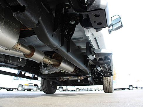 Used 2025 Ford F250 XLT image 32