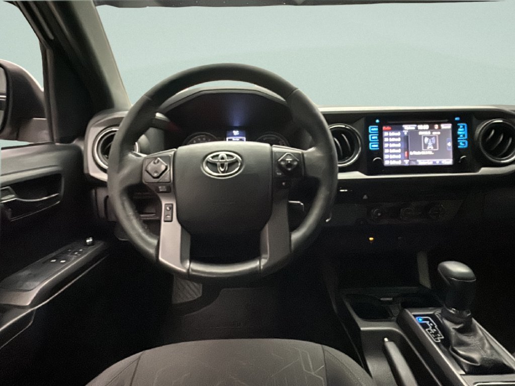 Used 2016 Toyota Tacoma TRD Sport w/ Towing Package RWD image 22