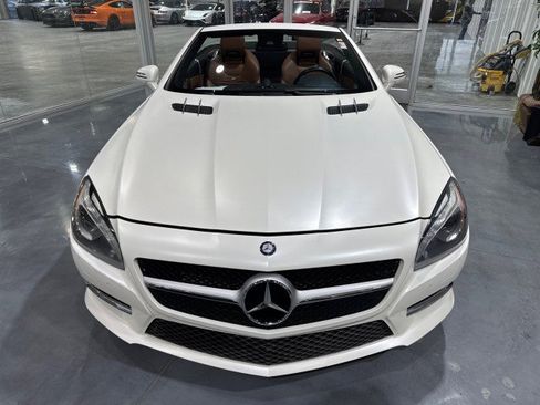 Used 2013 Mercedes-Benz SL 550 w/ Premium Pkg image 32