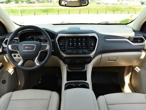 Used 2023 GMC Acadia Denali AWD/4WD image 7