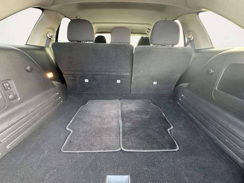 Used 2013 Ford Edge SEL FWD image 21