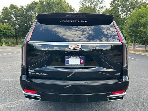 Used 2024 Cadillac Escalade ESV Premium Luxury w/ Performance Package AWD/4WD image 23