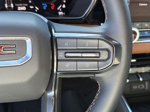 New 2025 GMC Canyon AT4 w/ Nightfall Edition image 33