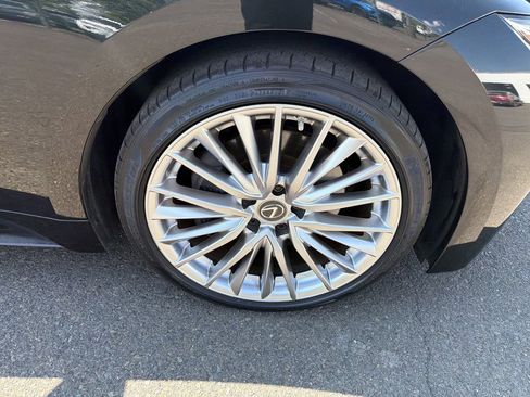 Used 2022 Lexus IS 300 w/ Premium Package RWD image 33