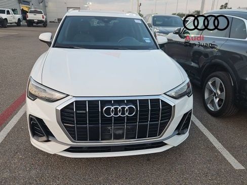 Used 2020 Audi Q3 2.0T Premium w/ Convenience Package image 2