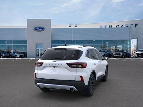 New 2025 Ford Escape SE w/ PHEV Premium Package image 11