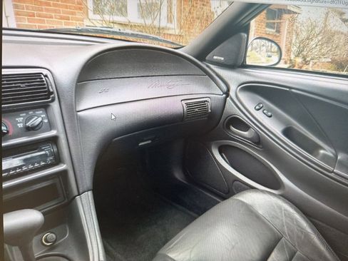 Used 2000 Ford Mustang GT image 9