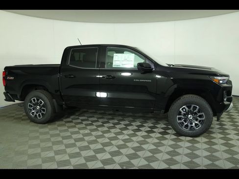 New 2026 Chevrolet Colorado Z71 w/ Technology Package AWD/4WD image 15