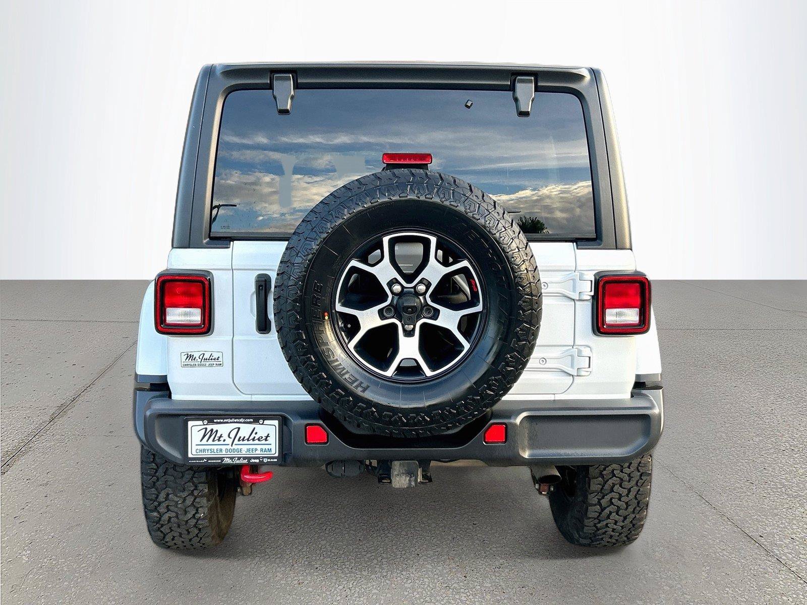 Used 2022 Jeep Wrangler Unlimited Rubicon w/ Dual Top Group AWD/4WD image 5