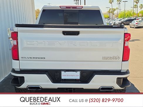 Used 2019 Chevrolet Silverado 1500 High Country w/ Technology Package image 7