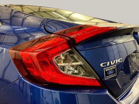 Used 2019 Honda Civic LX image 28