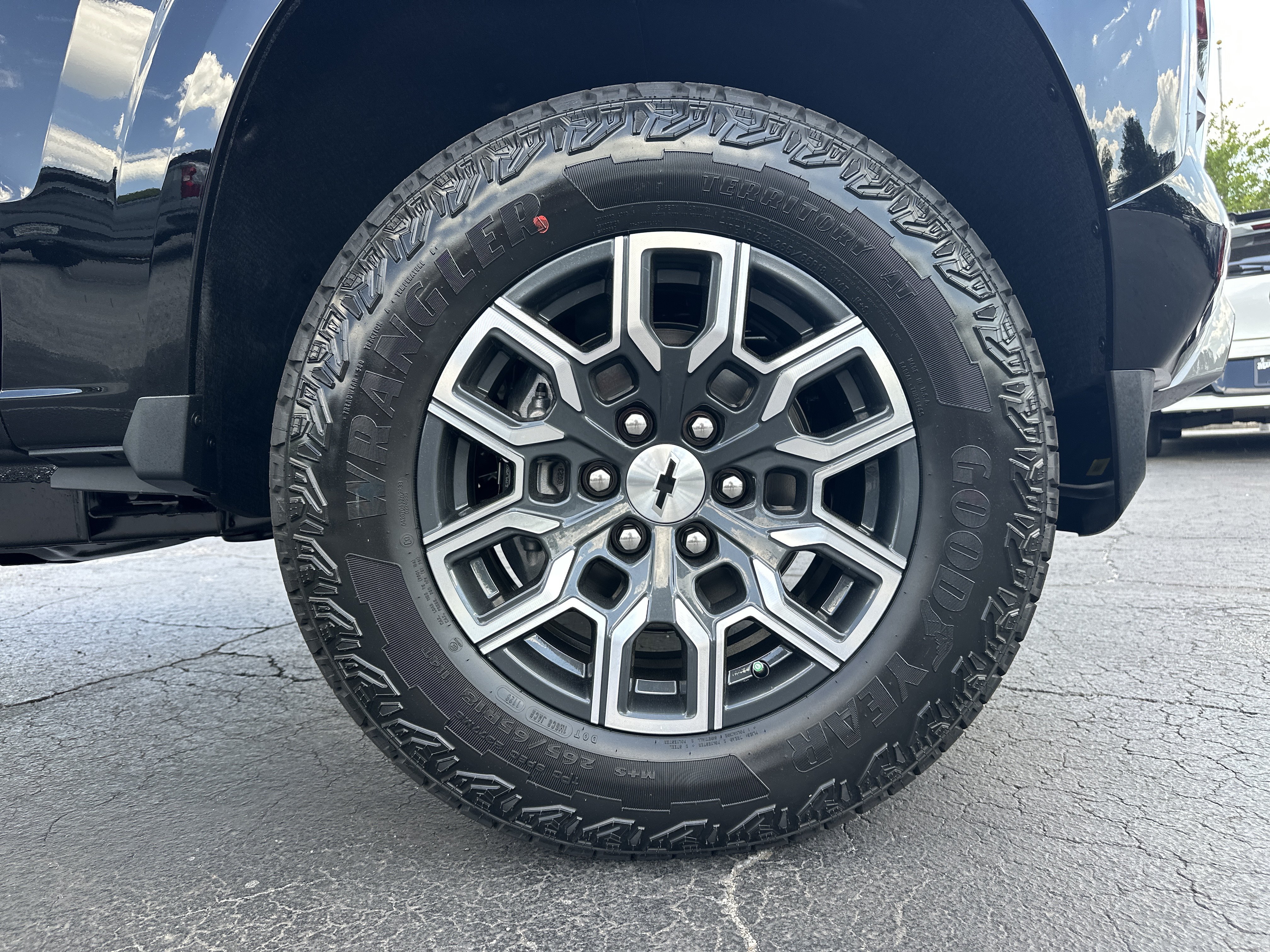 New 2026 Chevrolet Colorado Z71 AWD/4WD image 14