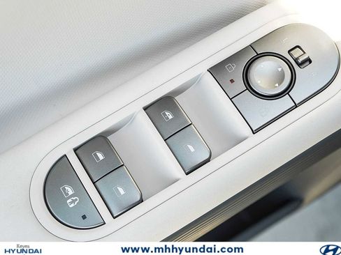 New 2026 Hyundai Ioniq 5 SE RWD image 22