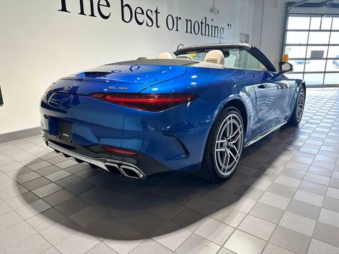 Used 2022 Mercedes-Benz SL 55 AMG 4MATIC image 4