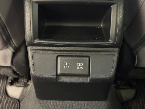 Used 2019 Subaru Outback 2.5i Premium AWD/4WD image 19