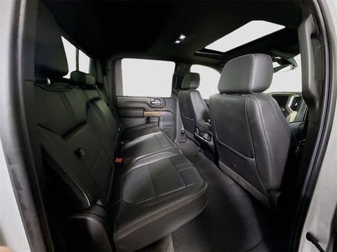 Used 2021 Chevrolet Silverado 3500 High Country w/ Safety Package II image 22