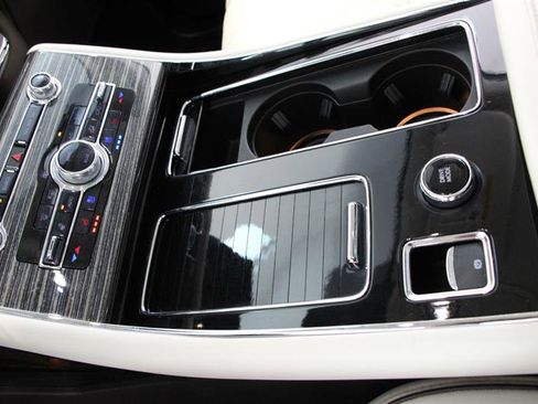 Used 2023 Lincoln Aviator Black Label w/ Class IV Trailer Tow Package image 30