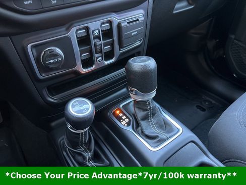 Certified 2022 Jeep Wrangler Unlimited Sahara w/ Cold Weather Group image 58