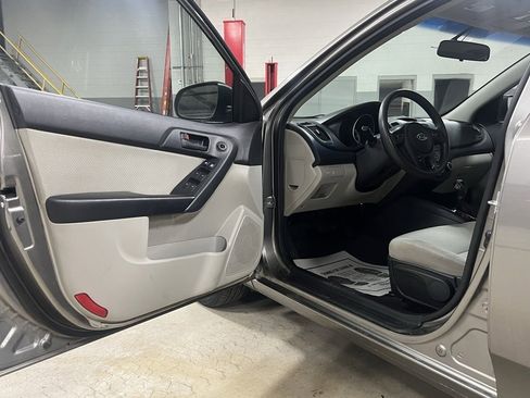 Used 2012 Kia Forte EX image 40