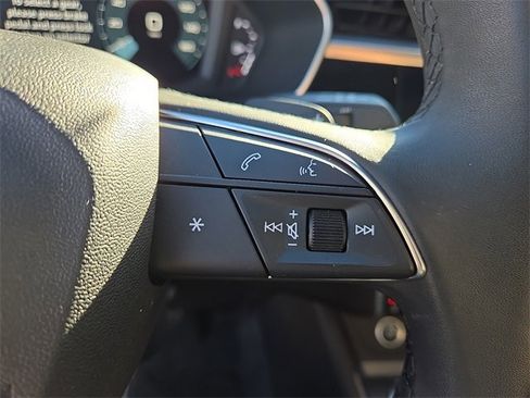 Certified 2025 Audi Q3 2.0T Premium w/ Convenience Package image 23