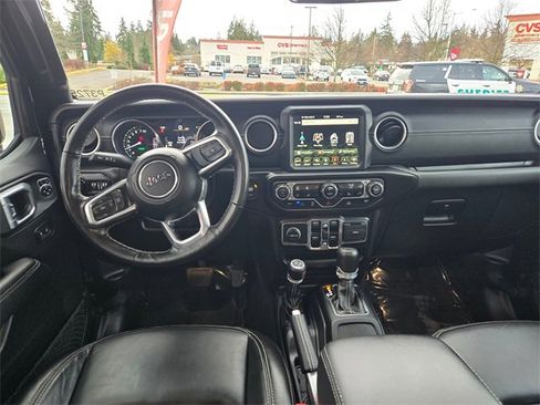 Used 2021 Jeep Wrangler Unlimited Sahara w/ Cold Weather Group image 15