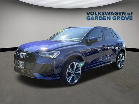 Used 2021 Audi Q3 2.0T Premium Plus image 3