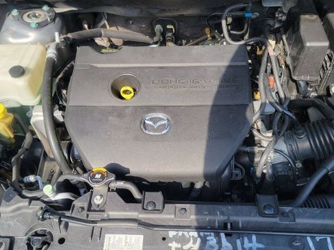 Used 2012 MAZDA MAZDA5 Touring FWD image 16