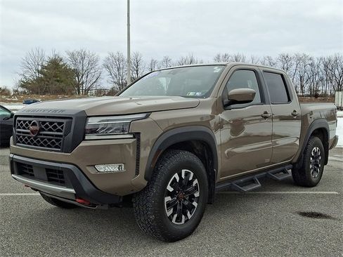 Used 2022 Nissan Frontier PRO-4X w/ Off-Road Protection Package image 6