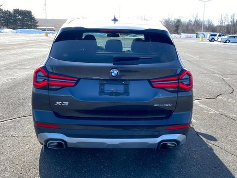 Used 2024 BMW X3 xDrive30i image 4