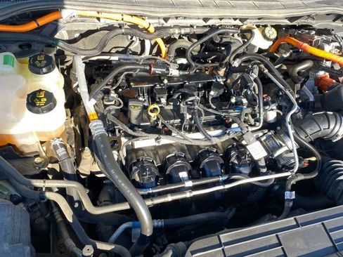 Used 2021 Ford Escape SEL image 21