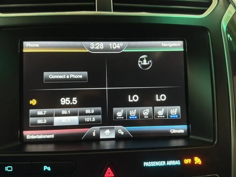 Used 2016 Ford Explorer Limited FWD image 13