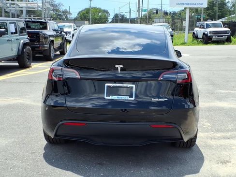 Used 2025 Tesla Model Y Performance AWD/4WD image 6
