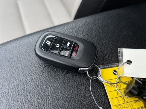 Used 2023 Honda CR-V EX image 32