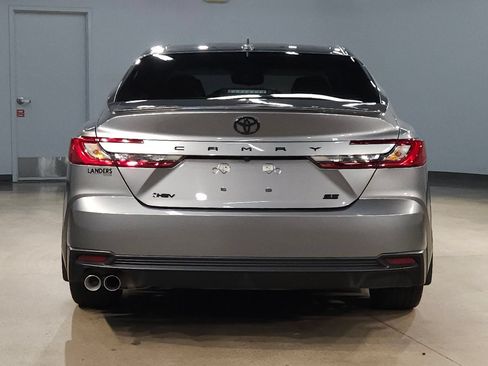 Certified 2025 Toyota Camry SE FWD image 6
